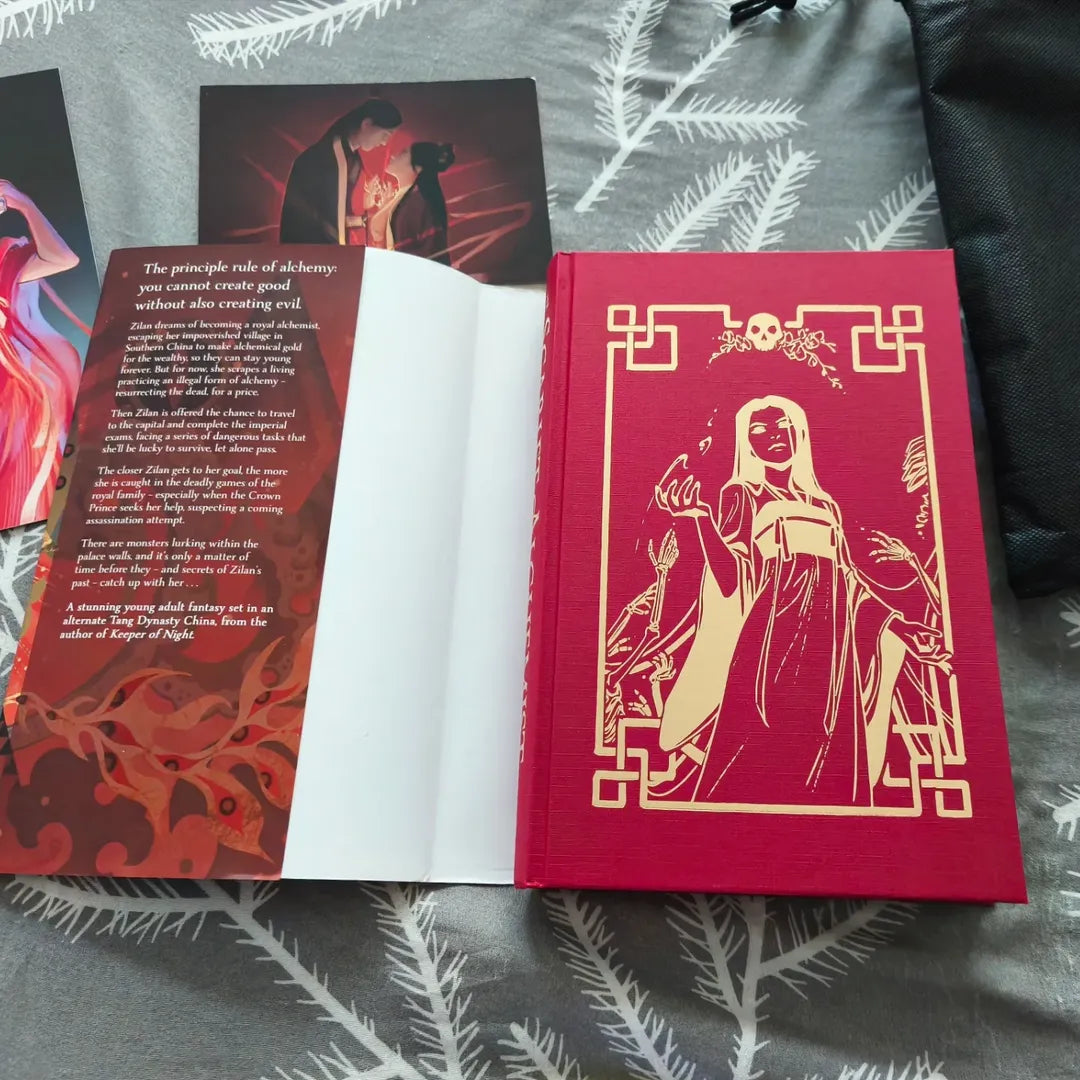 The Scarlet Alchemist Fairyloot edition