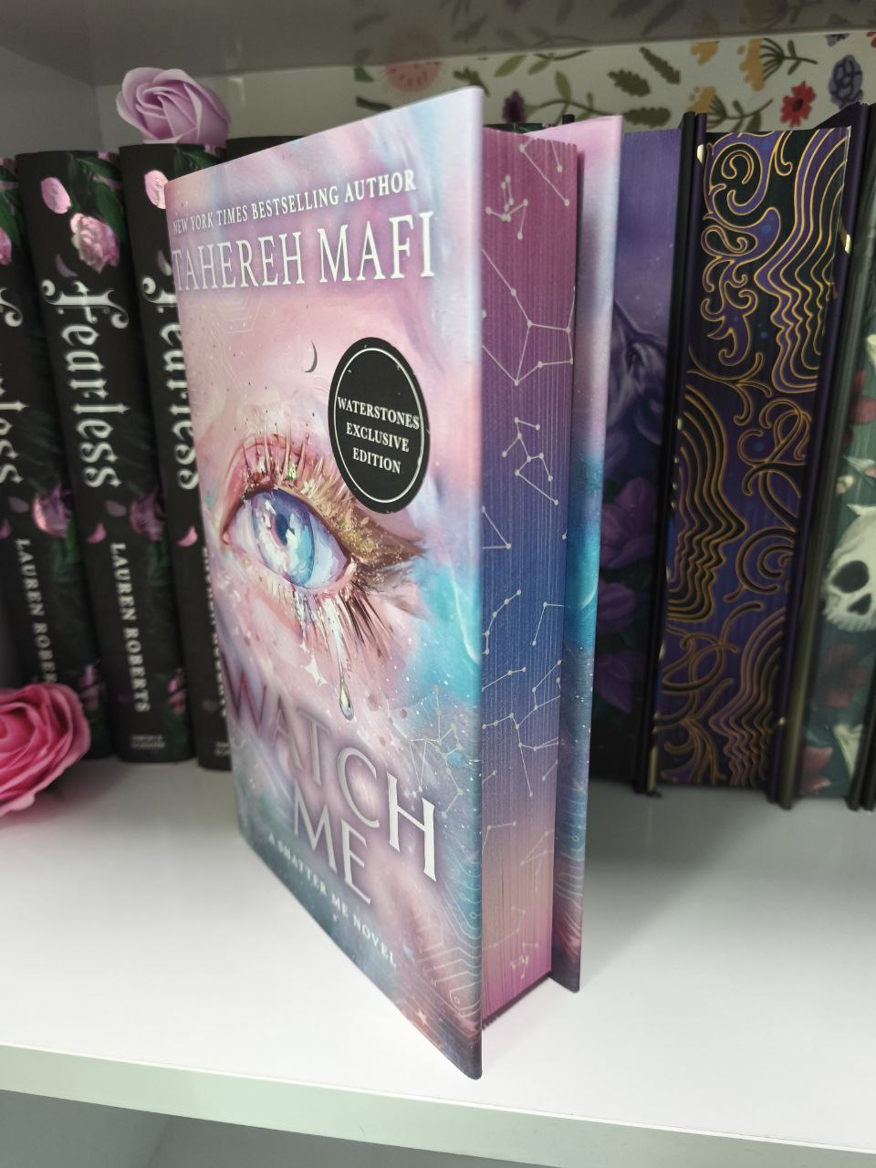Watch Me: Exclusive Edition - Shatter Me: The New Republic (Hardback)