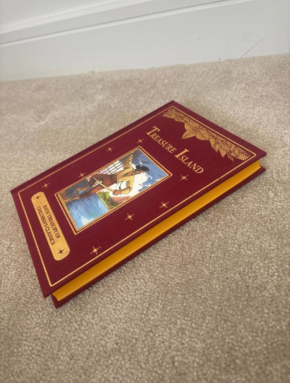 Treasure Island: Bath Treasury of Children's Classics - illustrated - clothbound