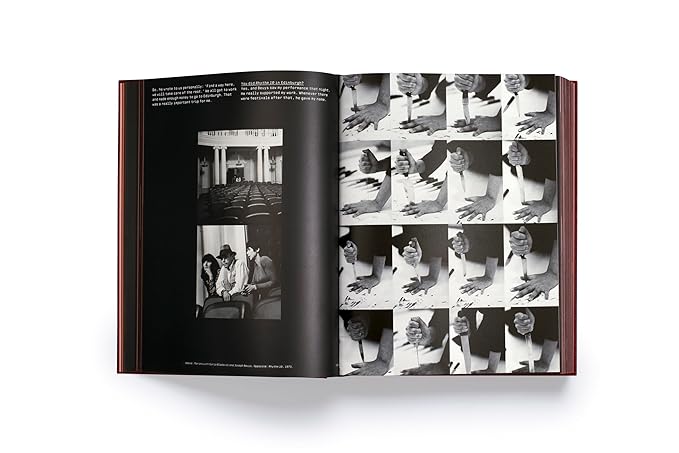 Marina Abramovic: A Visual Biography (Hardback)