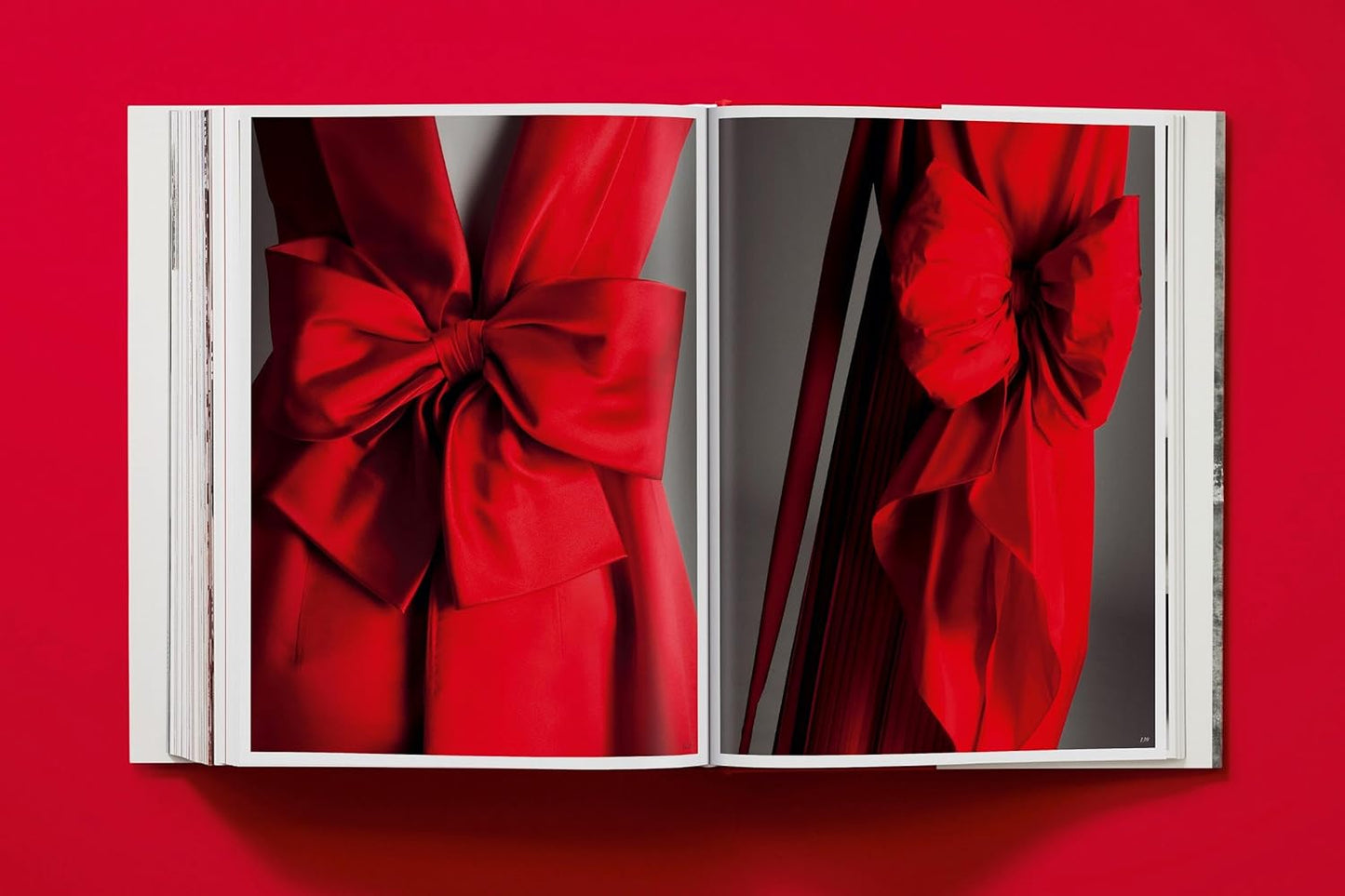 Valentino. A Grand Italian Epic (Hardback)