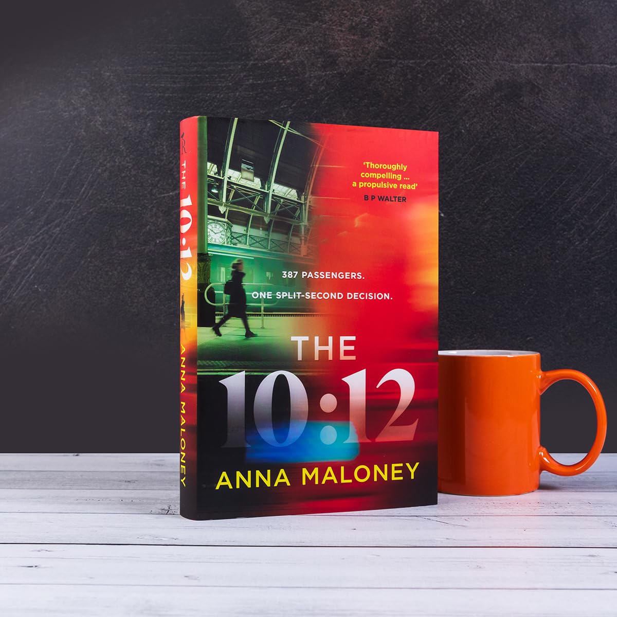 The 10:12 By Anna Maloney (Hardback)