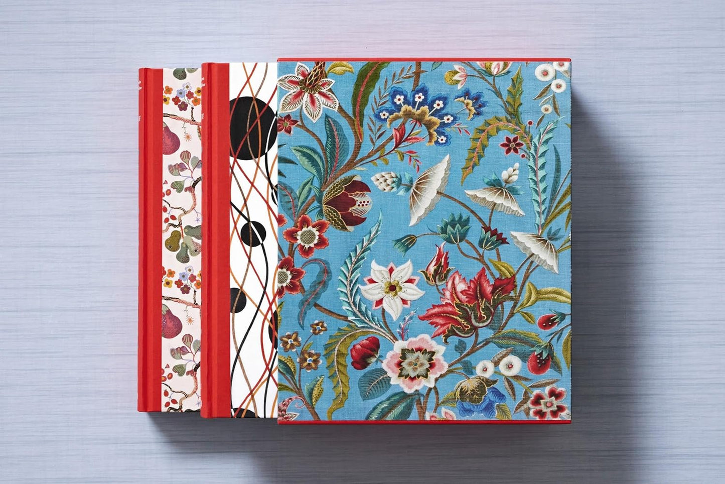 The Book of Printed Fabrics. From the 16th century until today (Hardback)