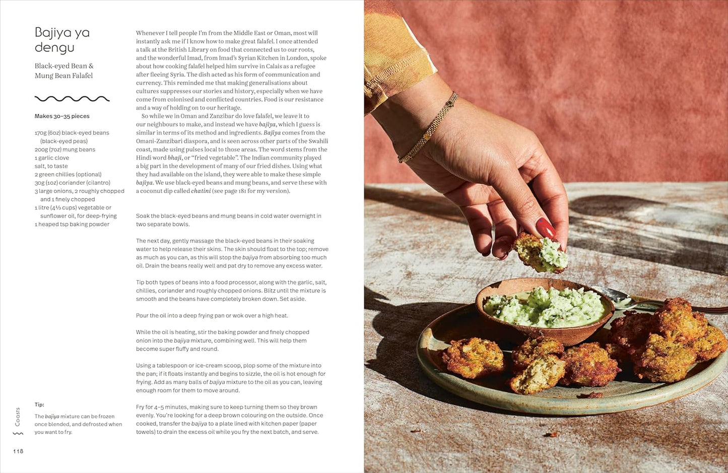 Bahari: Recipes From an Omani Kitchen and Beyond (Hardback)