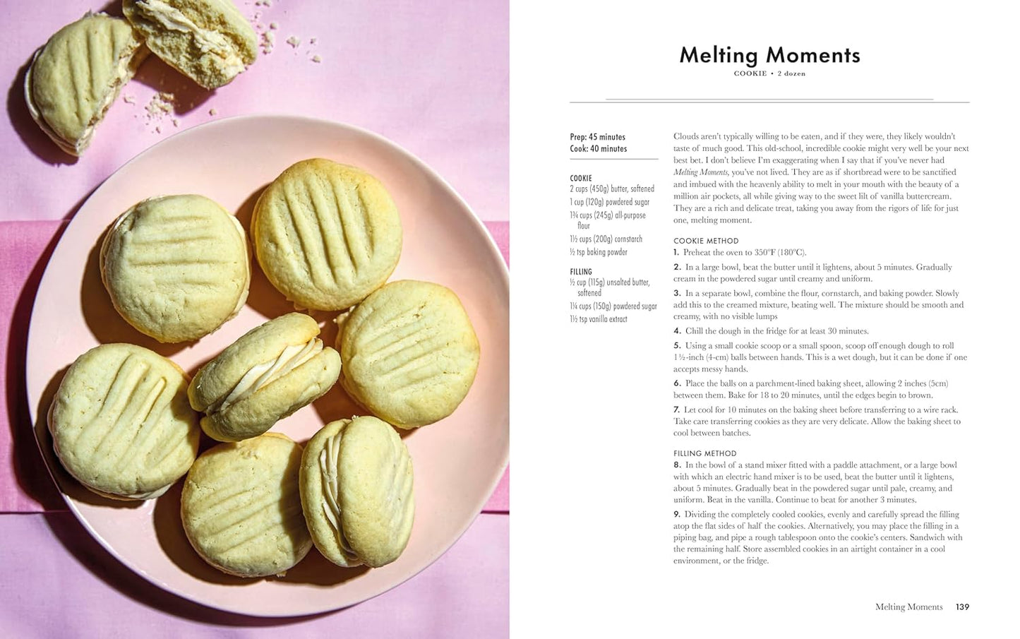 Baking Yesteryear: The Best Recipes from the 1900s to the 1980s (Hardback)