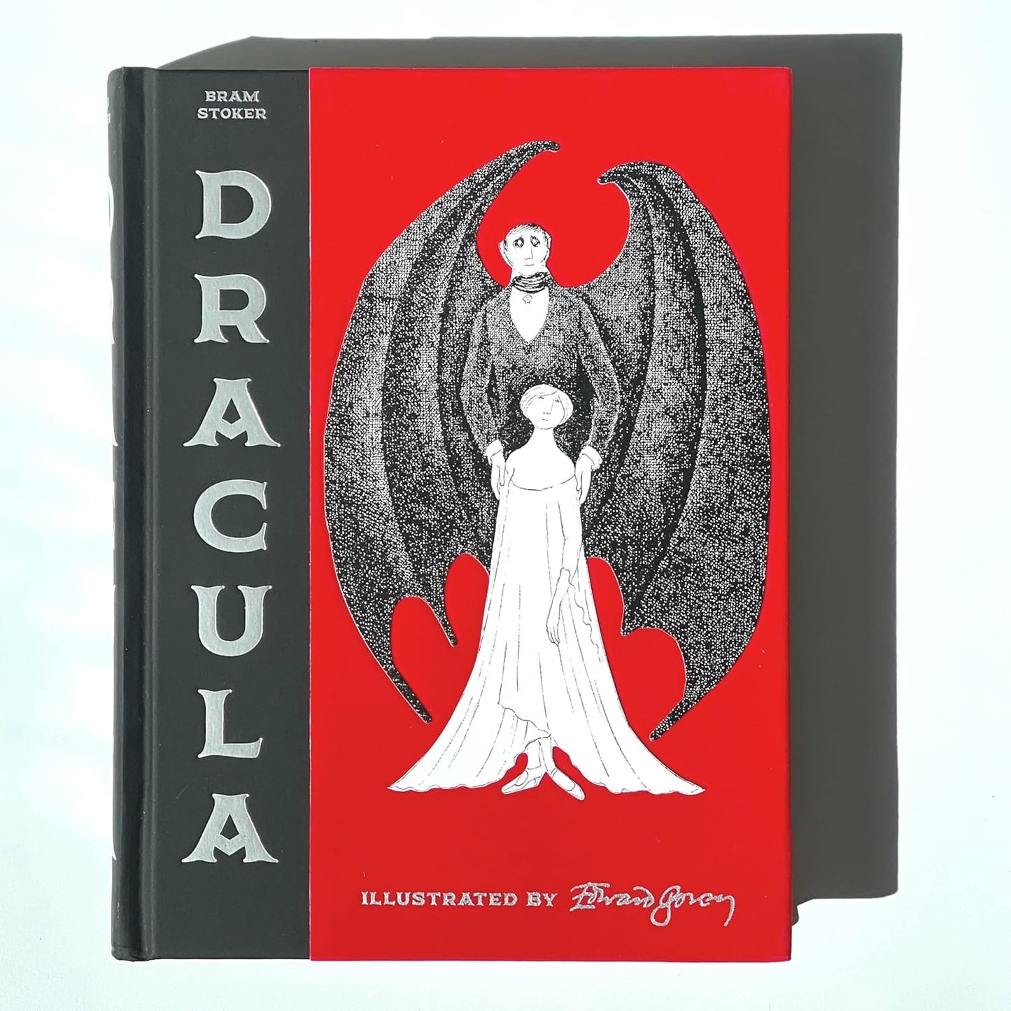 Dracula: Deluxe Edition (Hardback)