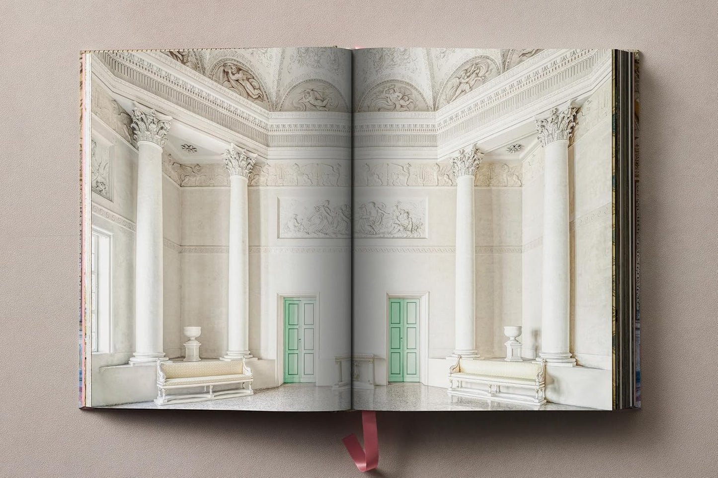 Massimo Listri. Italian Palaces (Hardback)
