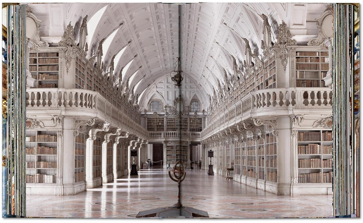 Massimo Listri. The World’s Most Beautiful Libraries. 45th Ed. - 45th Edition (Hardback)