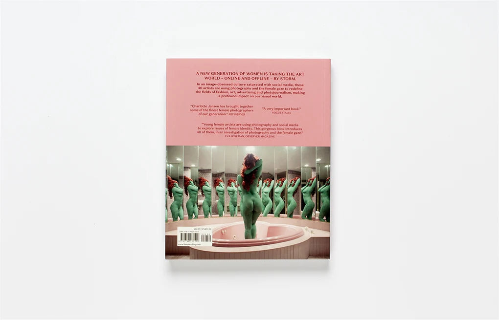 Girl on Girl: Art and Photography in the Age of the Female Gaze (Paperback)