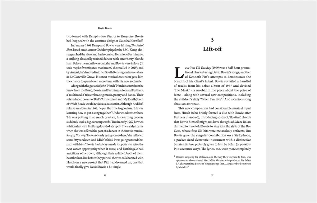 David Bowie - Lives of the Musicians (Hardback)