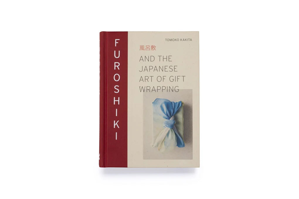 Furoshiki: And the Japanese Art of Gift Wrapping (Hardback)