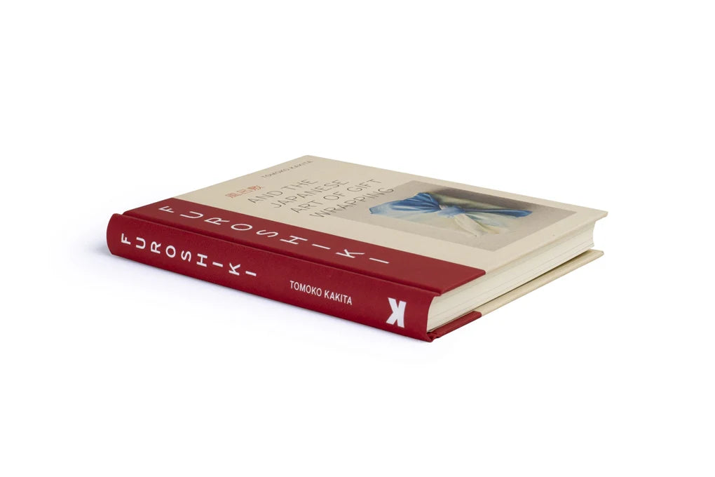 Furoshiki: And the Japanese Art of Gift Wrapping (Hardback)