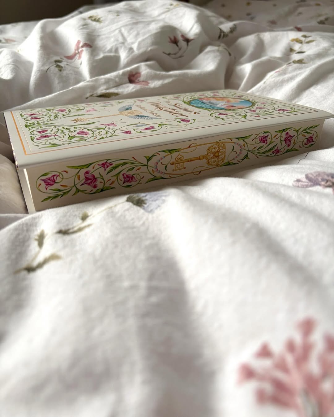 The Swan's Daughter By Roshani Chokshi Fairyloot edition