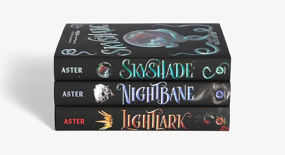 The Lightlark Saga: The Ultimate Box Set (Lightlark Saga Books 1-3) Hardback